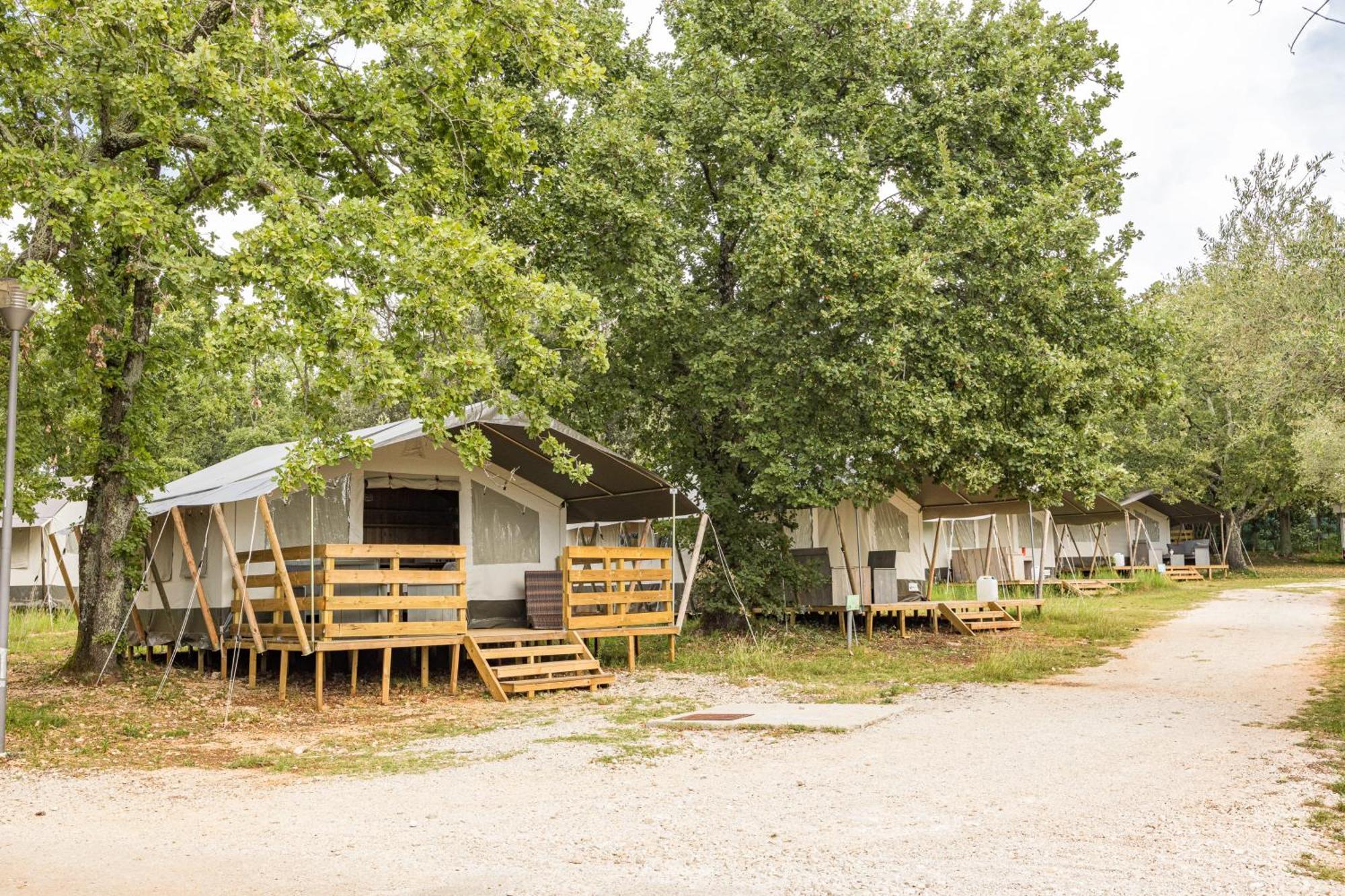 Easyatent Fkk Safari Tent Solaris Naturist - Clothes Free Porec Room photo
